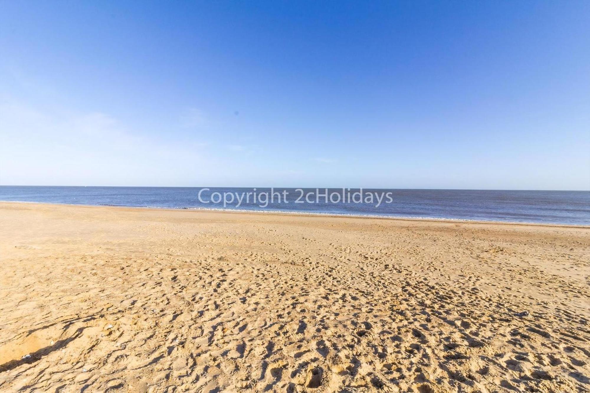 Great 3 Bedroom Chalet To Hire With In Hemsby, Great Seaside Break! Ref 18194B Exterior foto