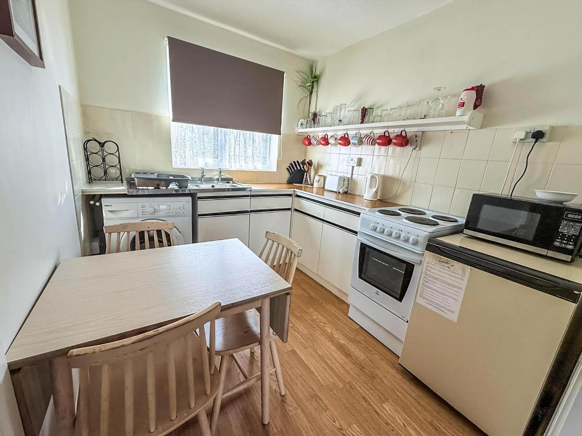 Great 3 Bedroom Chalet To Hire With In Hemsby, Great Seaside Break! Ref 18194B Exterior foto